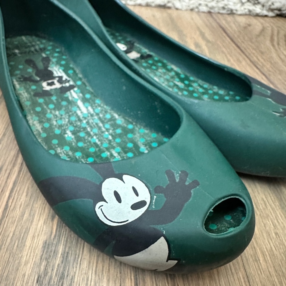 Melissa x Oswald Disney Peep Toe Flats Dark Green Size 5